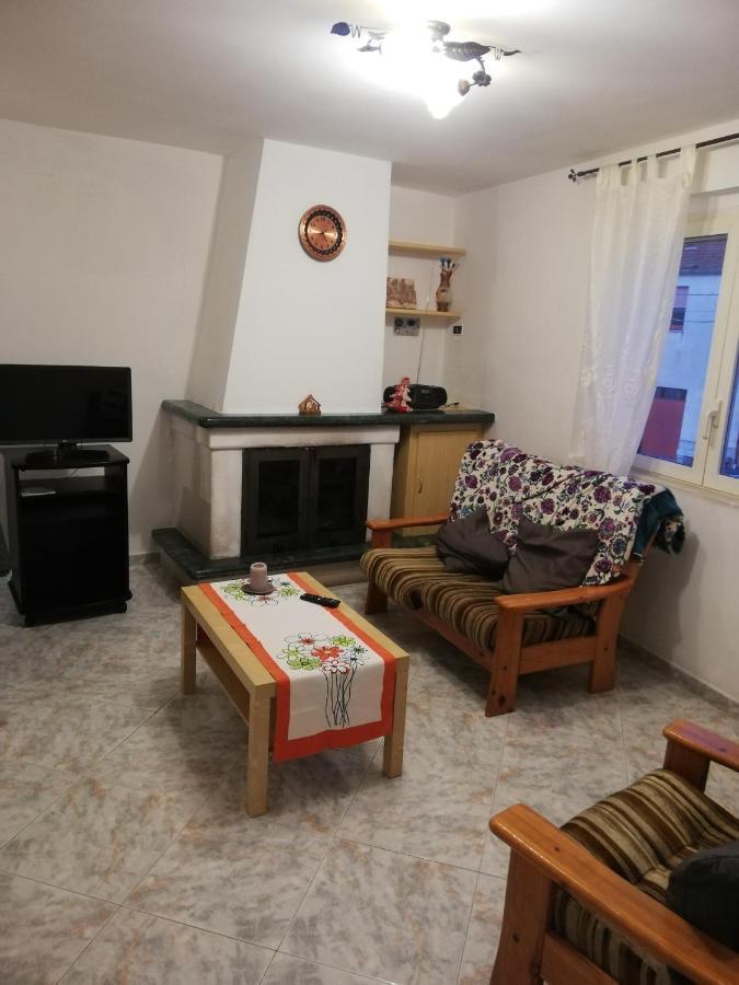 Cif Apartment 3 Pastena  ภายนอก รูปภาพ
